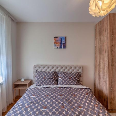 Ferienwohnung Maker M Belgrad Exterior foto